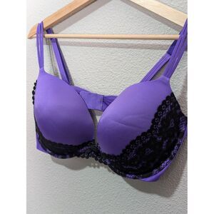 Victoria's Secret VERY SEXY Push Up Purple w/ Black Lace 38DD Bra Underwire‎